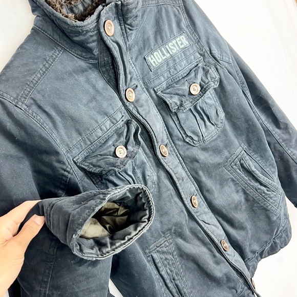 HOLLISTER | 🧥Navy Blue Brown Worn Washed Trim Furry Lining Utility Jacket Coat - Picture 2 of 14